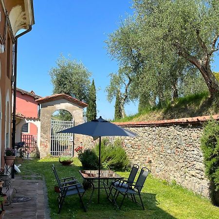 Alloggi In Villa Storica Pescia Kültér fotó